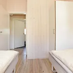 5 Star Holiday Home In Grossenbrode *