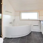 بيت للعطل 5 Star Holiday Home In Grossenbrode *